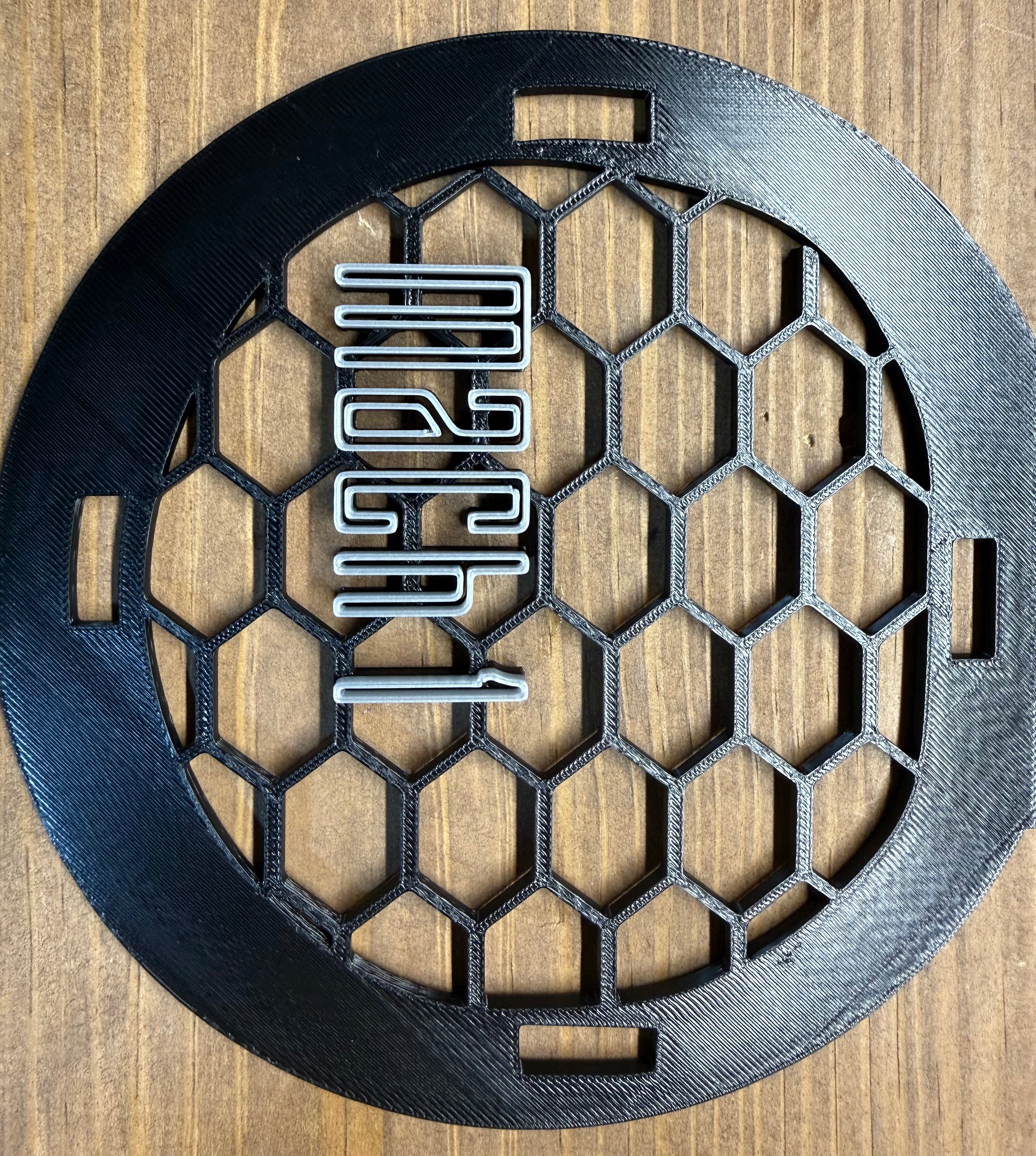 Grill Insert-SOLID LOGO