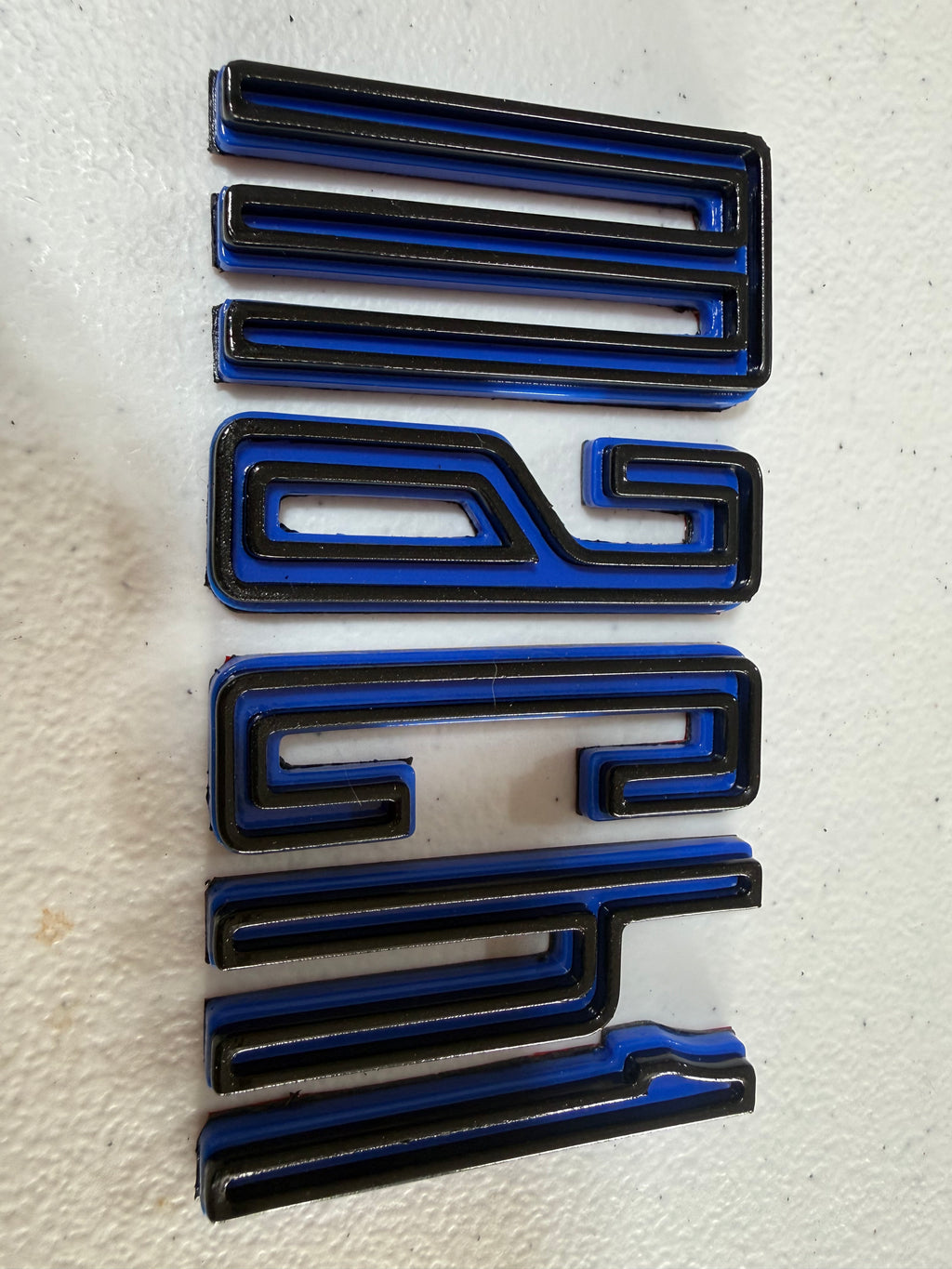Mach 1 Fender Emblem Set - FLIP